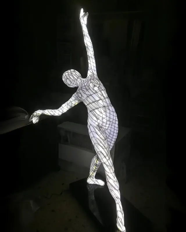 Ballerina XV